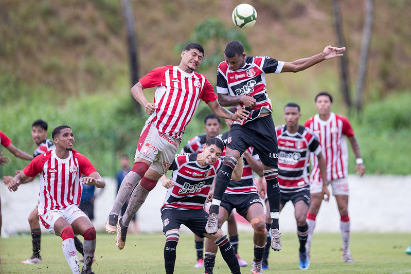 Náutico e Santa Cruz em duelo pela Copa Pernambuco Sub-20 de 2025/ Rafael Vieira/ FPF