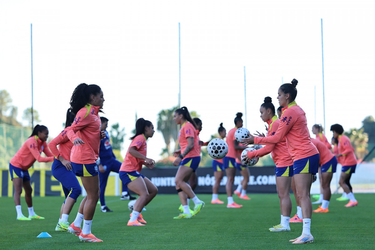 Treino da Seleção Brasileira Feminina/Lívia Villas Boas / CBF
