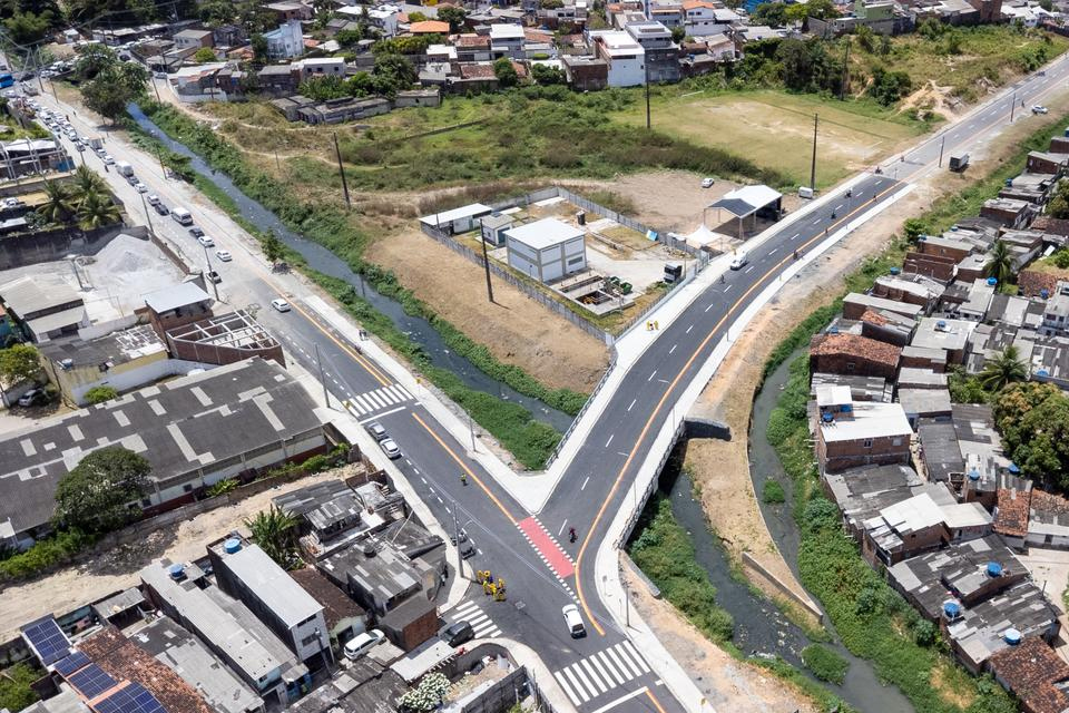 Ponte do Rio Morno liga os bairros de Beberibe e Dois Unidos/RAFAEL VIEIRA/DP