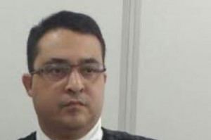 Juiz Carlos Eduardo Mathias, da Comarca de Ouricuri, foi baleado em casa