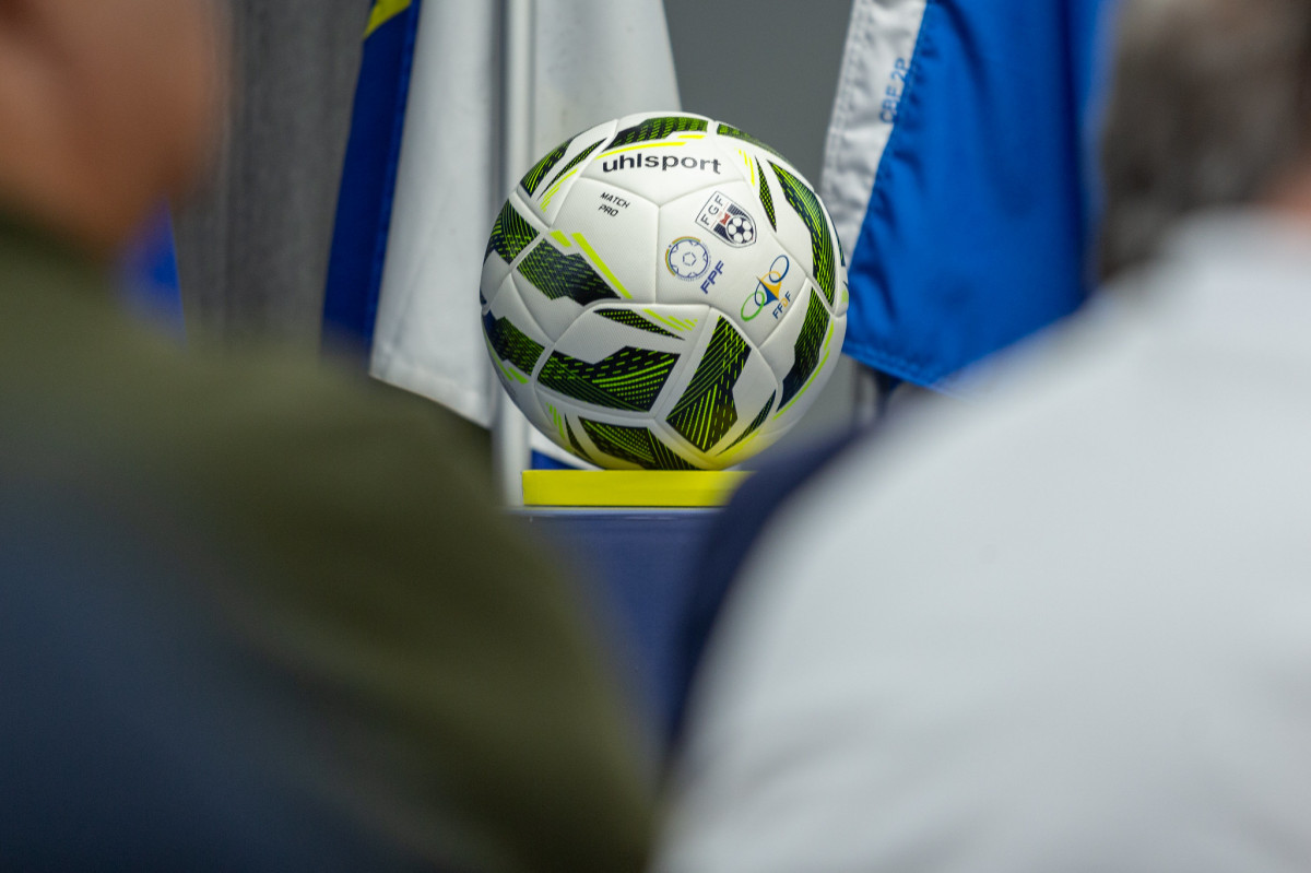 Bola do Campeonato Pernambucano/ Rafael Vieira/FPF