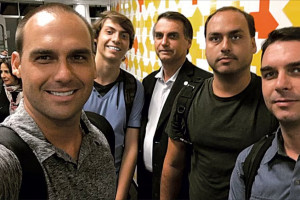 Influência dos filhos de Bolsonaro tem um alcance limitado, segundo cientista político