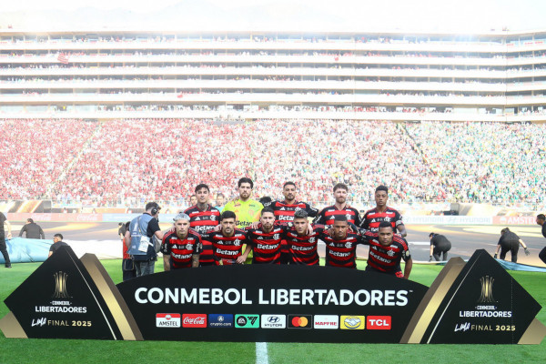 Equipe do Flamengo na final da Copa Libertadores 2025