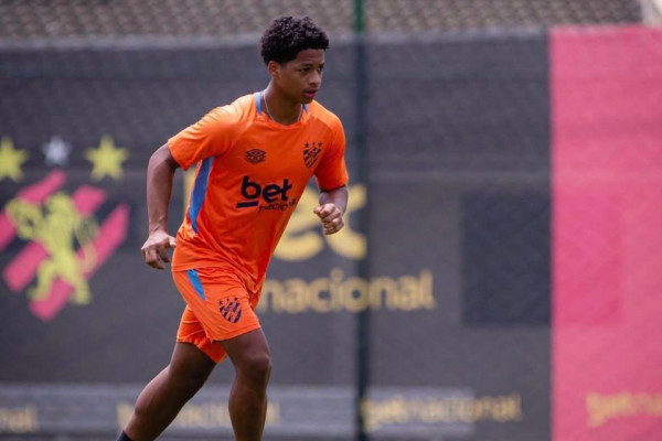 Zé Lucas, volante do Sport (Paulo Paiva/Sport Recife)