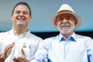 Presidente da Rep&uacute;blica, Luiz In&aacute;cio Lula da Silva, e prefeito de Panelas, Z&eacute; Maria 