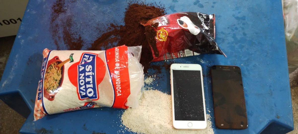 Itens apreendidos este ano em portas de presídios do Recife e RMR/Foto: Divulgação/Seap 