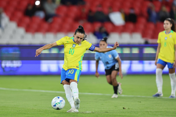 Lívia Villas Boas / CBF