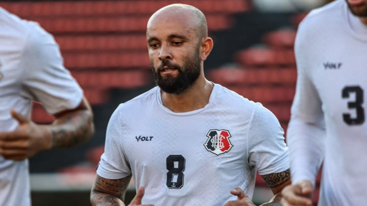 Patrick Allan, meia do Santa Cruz
/Evelyn Victoria/SCFC