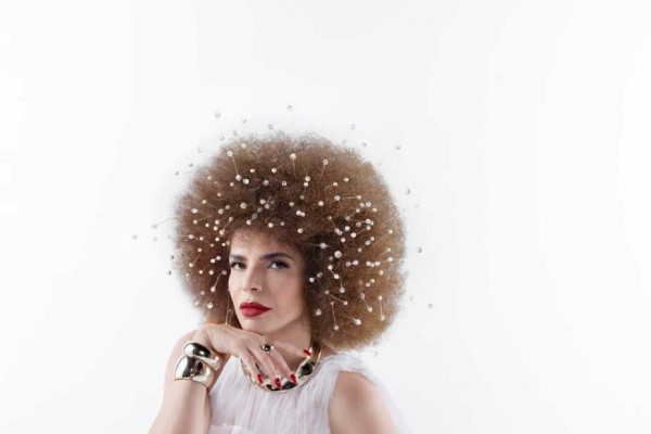 Cantora Vanessa da Mata /Foto: Mariana Oliver/Divulgação