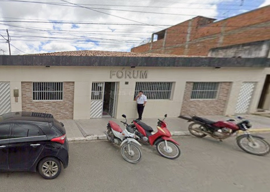 Fórum de Brejo da Madre de Deus./Foto: Reprodução/Google Street View