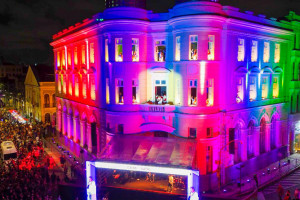 O evento abre oficialmente a programação natalina da cidade