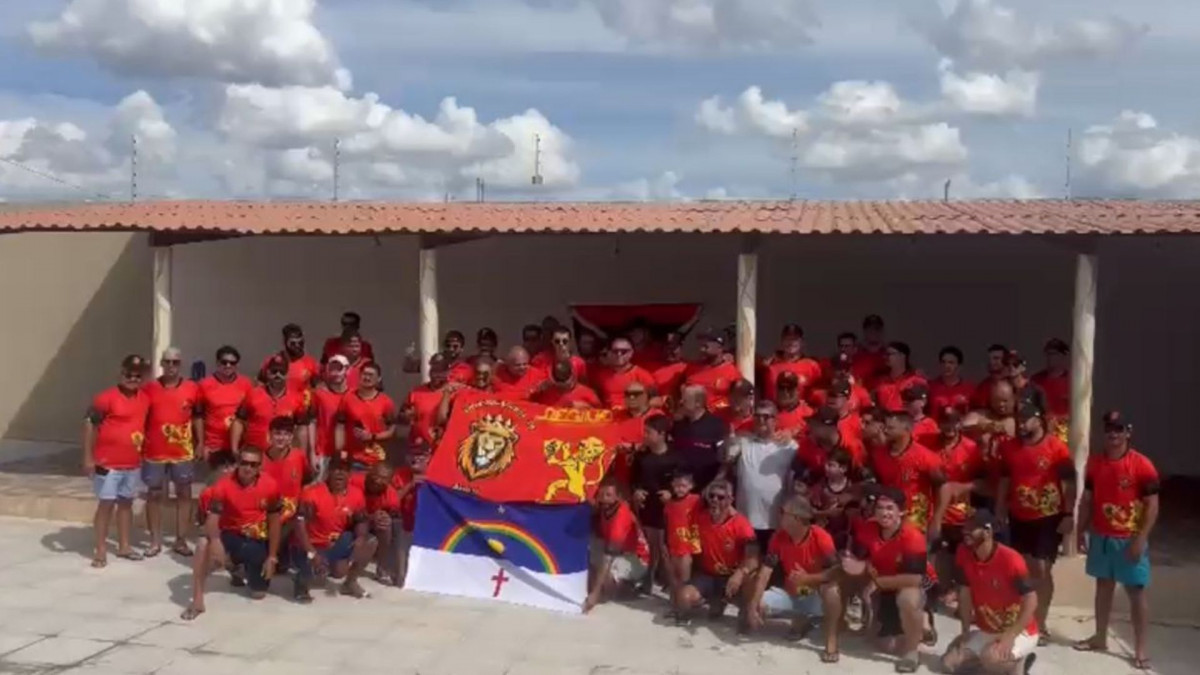 Torcedores do Sport, Leões de Capoeiras/Reprodução