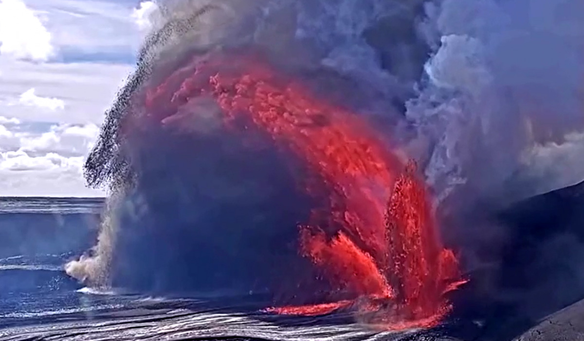 Localizado na área fechada do Parque Nacional dos Vulcões do Havaí, o Kilauea é um dos vulcões mais ativos do mundo e está em erupção desde o dia 23 de dezembro de 2024/Reprodução/Reuters