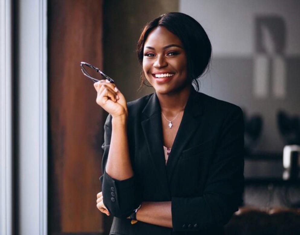 Mulheres e negros ainda ganham menos em cargos de direção/Foto: Reprodução