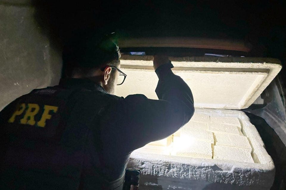 Carga de queijo coalho estava sendo levada para venda na Paraíba/DIVULGAÇÃO/PRF