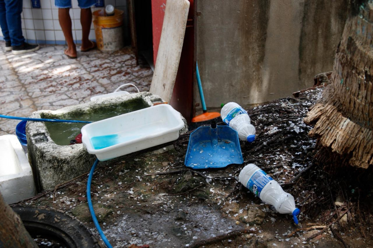 Comerciantes, que atualmente não arcam com taxas municipais, temem encarecimento da permanência no mercado  (Marina Torres/DP Foto)
