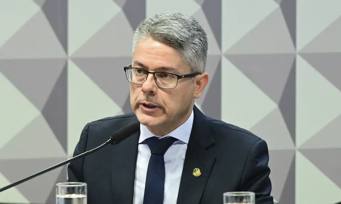 Relator Alessandro Vieira (MDB-SE)/Geraldo Magela/Agência Senado