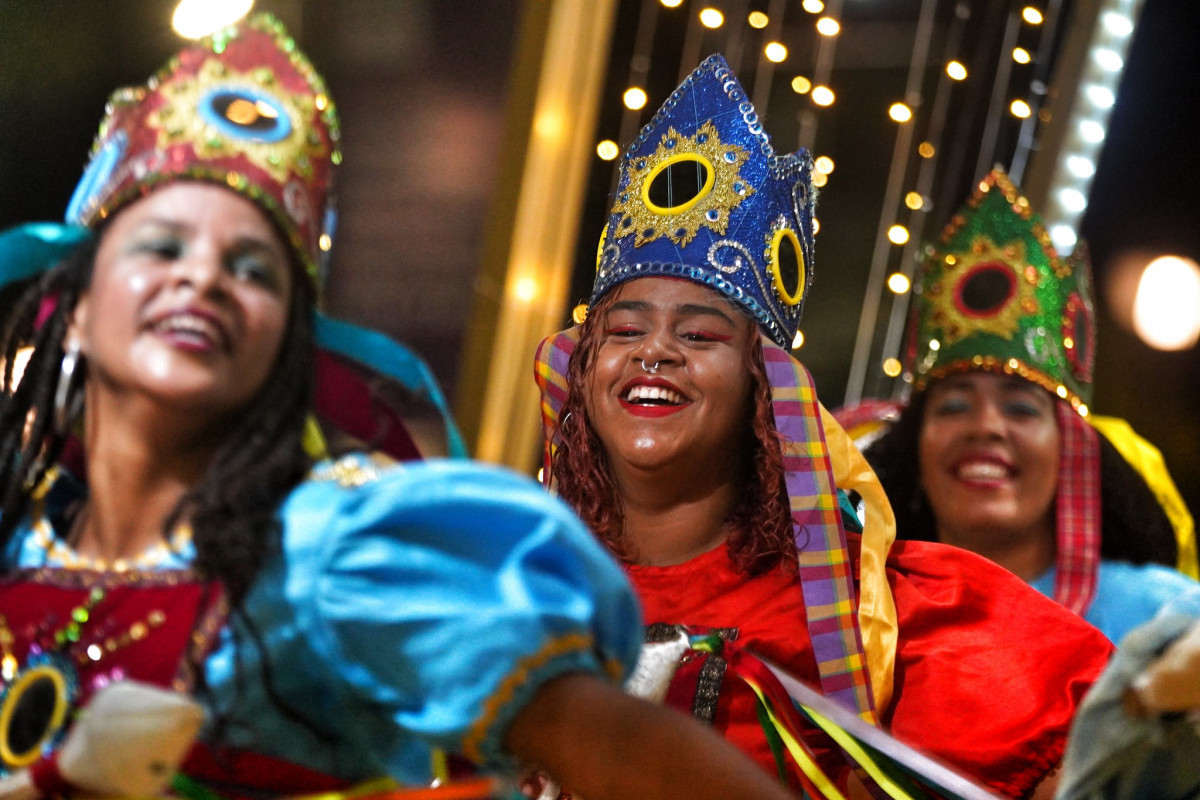 Programação do ciclo natalino do Recife contará com cortejos, pastoris, cavalos marinhos, reisados, bois, ciranda, shows e outras atrações. (Marcos Pastich/Divulgação)