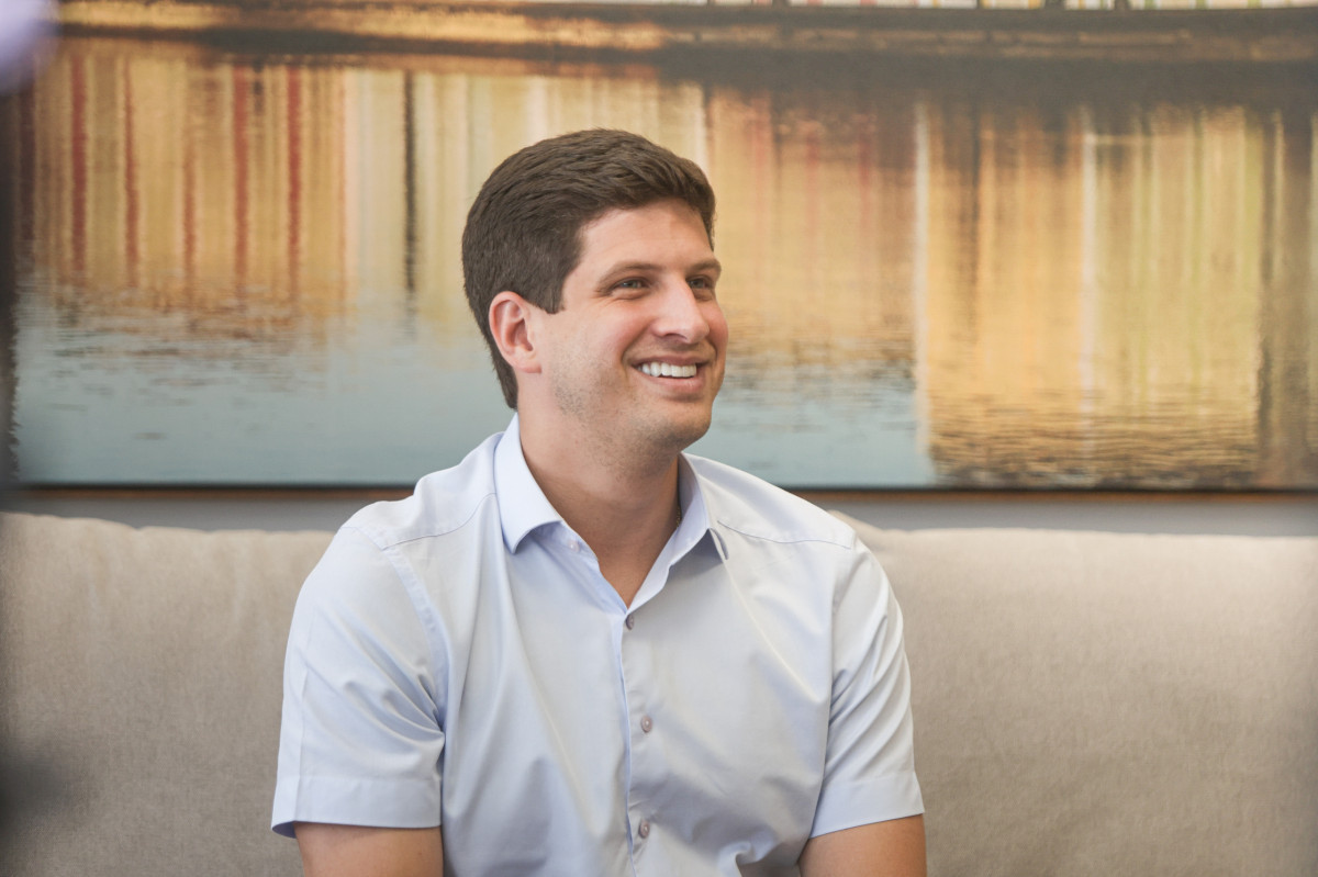 O prefeito João Campos./Foto: Francisco Silva/DP Foto