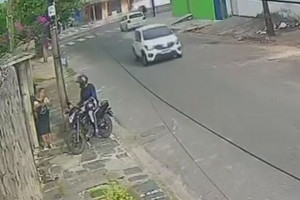 Toda a a&ccedil;&atilde;o aconteceu &agrave;s 6h36, na Rua Can&aacute;polis, na Zona Norte do Recife