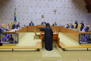 Sess&atilde;o plen&aacute;ria do STF