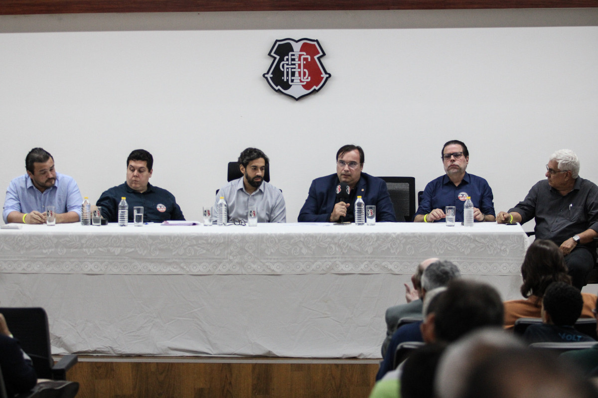 Reunião no Conselho Deliberativo/Evelyn Victoria/SCFC