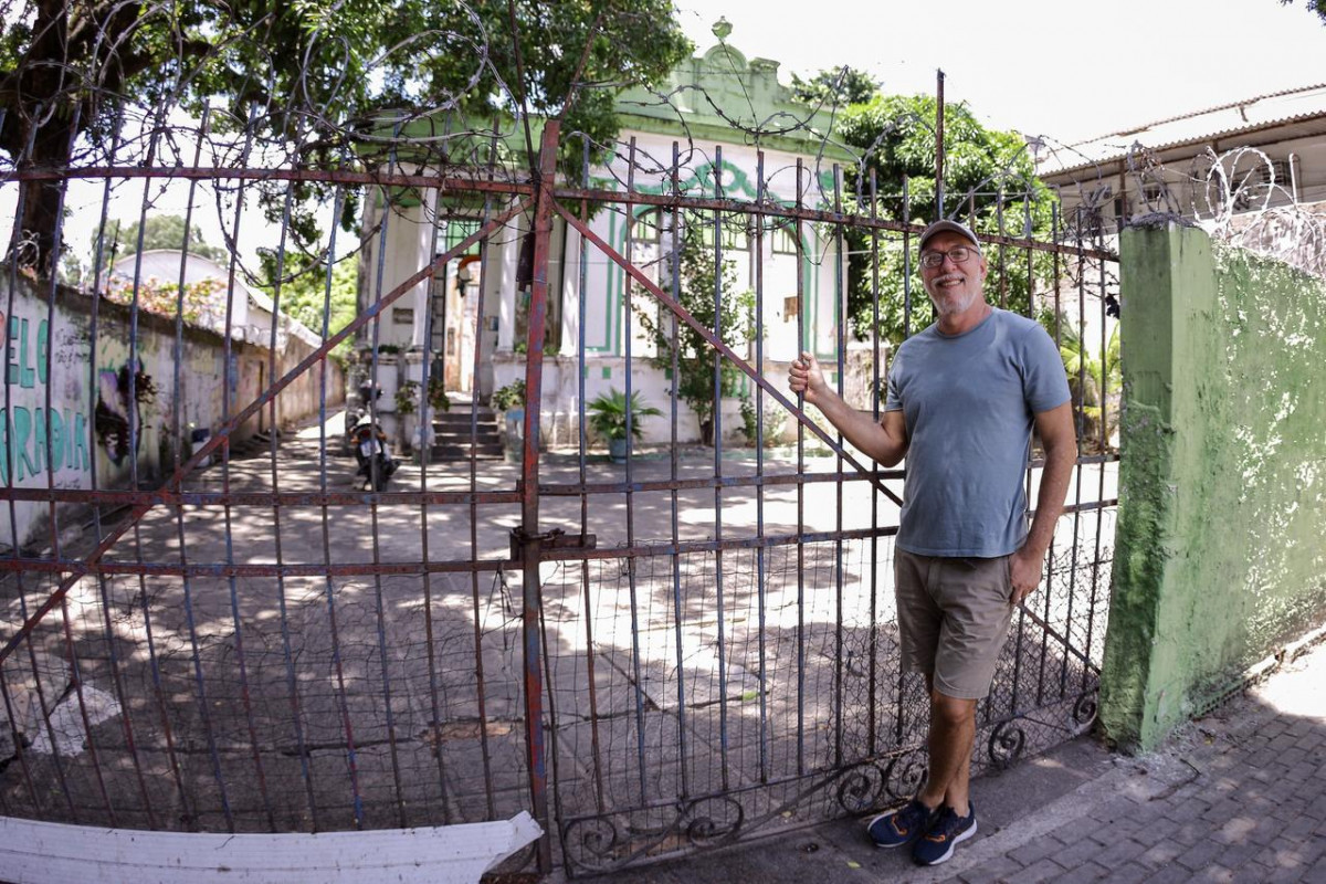 Jornalista Josué Nogueira faz inventário digital da cidade que pode sumir (Rafael Vieira/DP Foto)