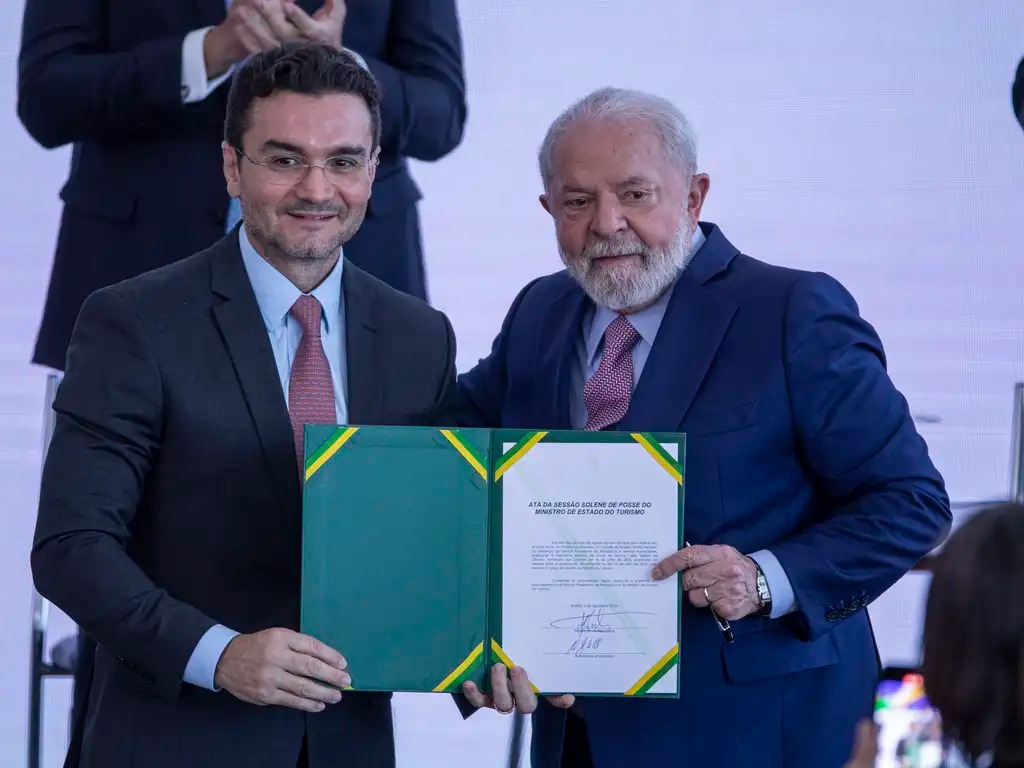 Lula anunciou a demissão de Celso Sabino na tarde desta quarta-feira (17)/Joédson Alves/Agência Brasil
