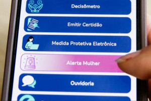 Nova funcionalidade cria rede de apoio para mulheres sob amea&ccedil;a de viol&ecirc;ncia