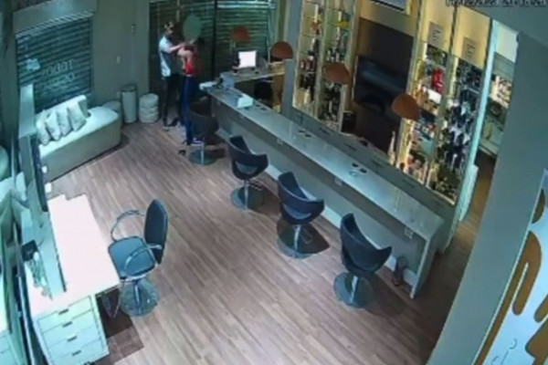 Empresário é agredida em salão em Boa Viagem (Foto: Reprodução/Instagram)