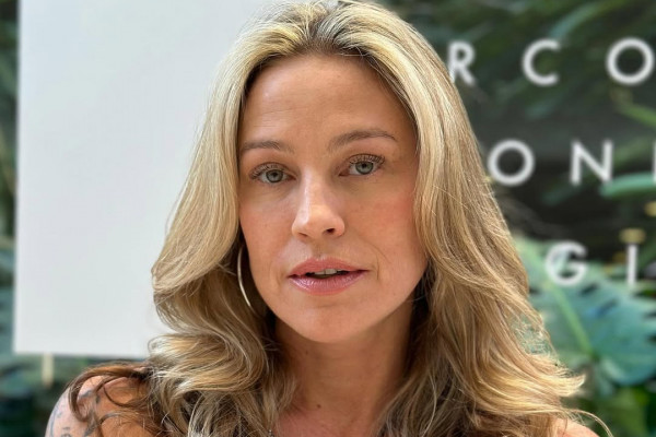 A atriz Luana Piovani.