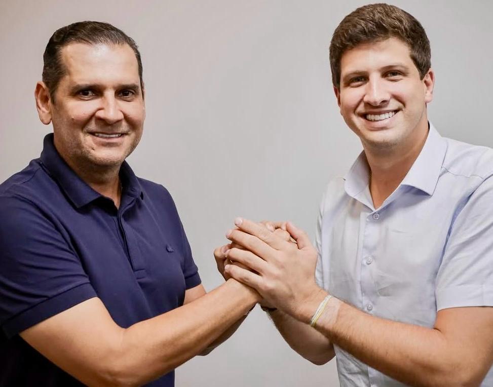 
O deputado estadual Fabrízio Ferraz (SD) (à esq.) e o prefeito do Recife, João Campos (PSB) (à dir.) /Reprodução