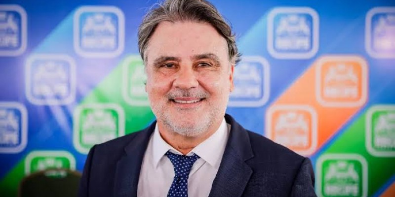 Raul Henry/Reprodução 