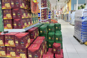 O tradicional panetone de frutas tamb&eacute;m apresentou varia&ccedil;&atilde;o significativa, com pre&ccedil;os entre R$ 13,99 e R$ 21,99, o que corresponde a 57,18% de diferen&ccedil;a entre os estabelecimentos pesquisados.