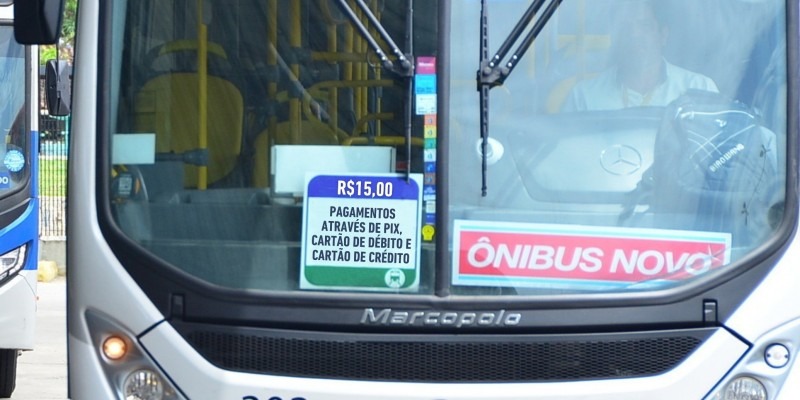 As linhas partem dos shoppings RioMar e Recife, ambos na zona sul da cidade, e dos shoppings Plaza, na Zona Norte, e Tacaruna, na área central do Recife
/Foto: Paulo Maciel/Grande Recife Consórcio
