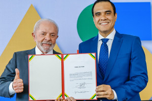 Presidente da Rep&uacute;blica, Luiz In&aacute;cio Lula da Silva, durante cerim&ocirc;nia de transmiss&atilde;o de cargo e posse do Ministro do Turismo, Gustavo Feliciano.