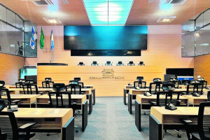 C&acirc;mara Municipal do Recife fechou o ano legislativo de 2025 na &uacute;ltima ter&ccedil;a-feira. Reuni&otilde;es retornam em fevereiro