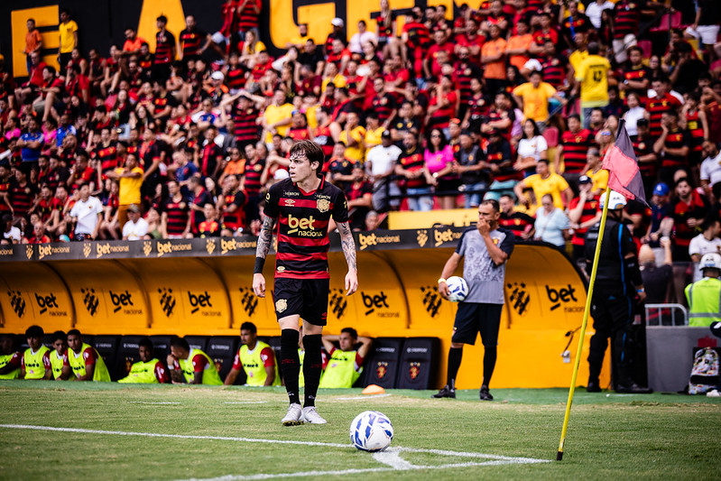 Partida entre Sport e Náutico, na Ilha do Retiro/Paulo Paiva/ Sport