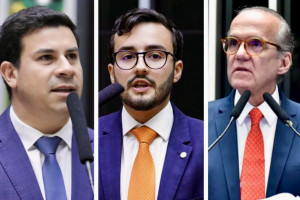 Na foto, da esquerda para a direita: o deputado federal Carlos Veras (PT), o deputado Lula da Fonte (PP) e o senador Fernando Dueire (MDB)