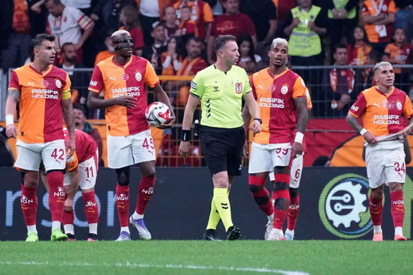 Divulgação/Galatasaray