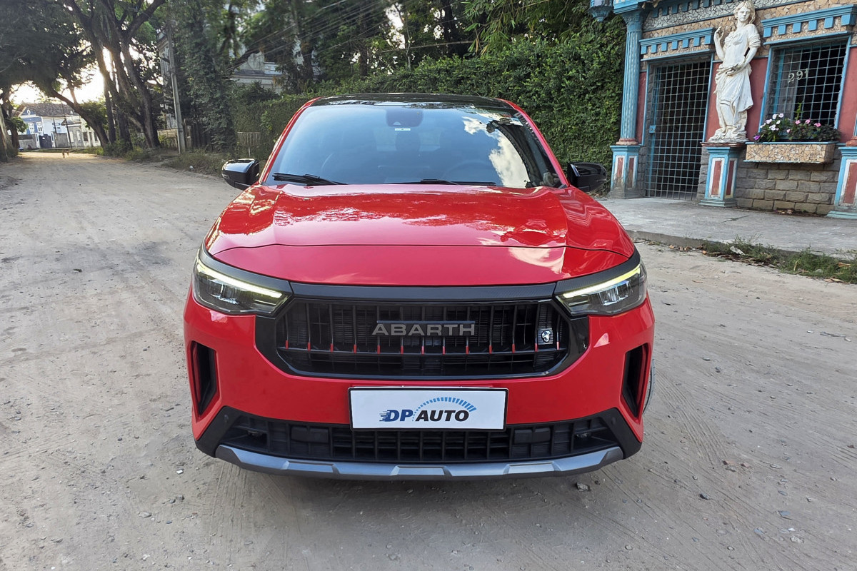 Fastback Abarth entrega prazer de dirigir aos amantes da esportividade/Pedro Ivo Bernardes/DP
