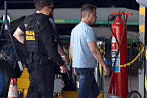 O ex-diretor foi detido nesta sexta-feira (26), no Paraguai, ao tentar embarcar para El Salvador com um passaporte falso