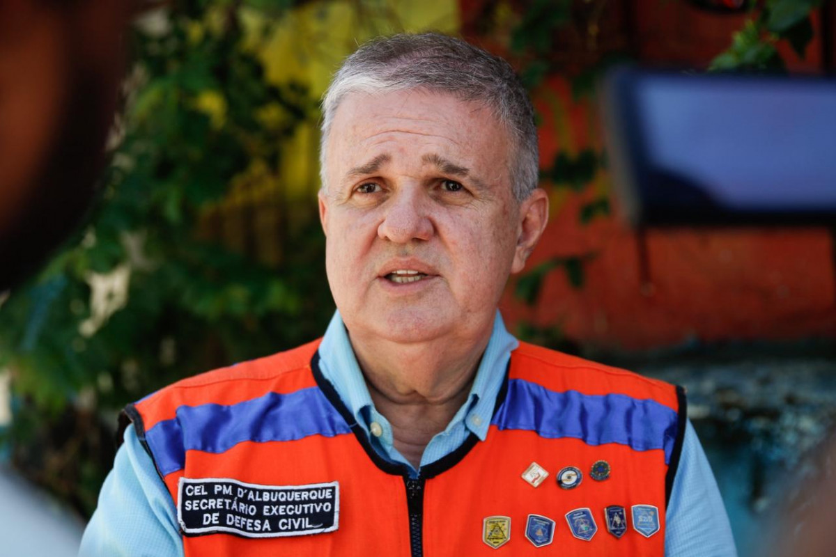 Olinda inicia vistoria no Sítio Histórico para prevenir riscos em encostas.  (Foto: Marina Torres/DP Foto)