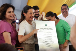 Inaugura&ccedil;&atilde;o do Centro de Educa&ccedil;&atilde;o Infantil Tia Nicinha, em Igarassu
