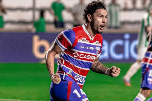 Eros Mancuso, lateral do Fortaleza