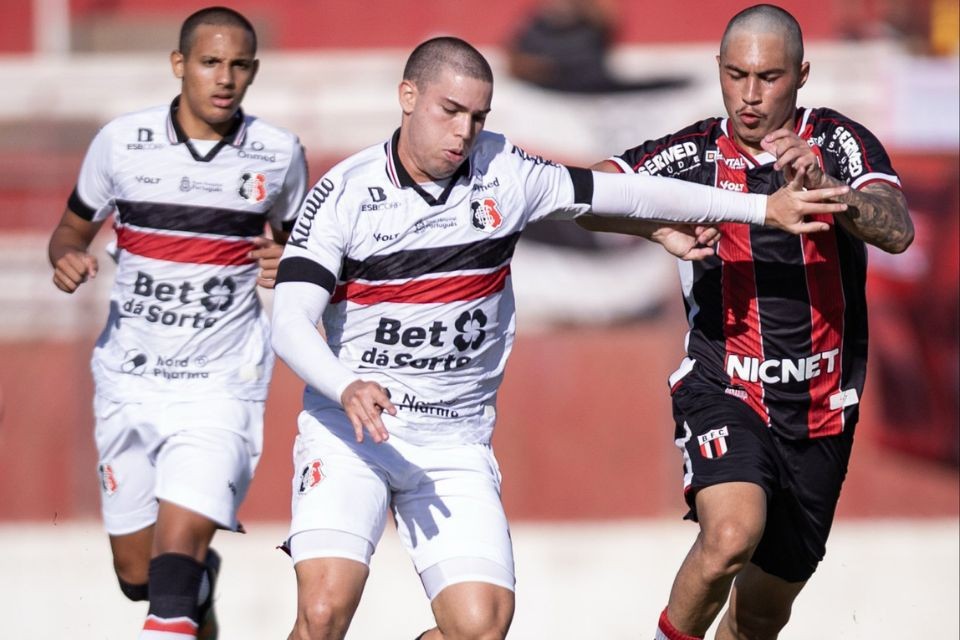 Jogadores do Santa Cruz na Copinha 2026/Douglas Moreti