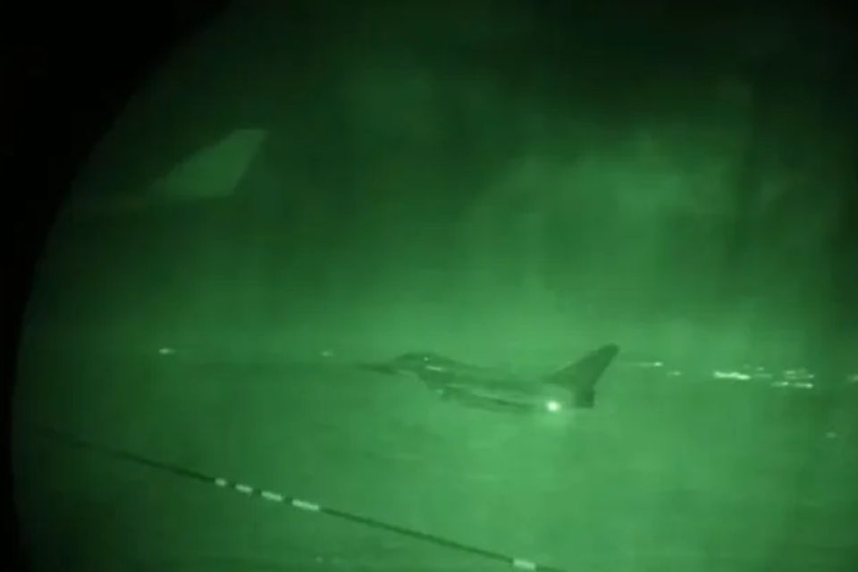 Bombardeio teria sido realizado em local de armazenamento de armas/Reprodução/Redes Sociais