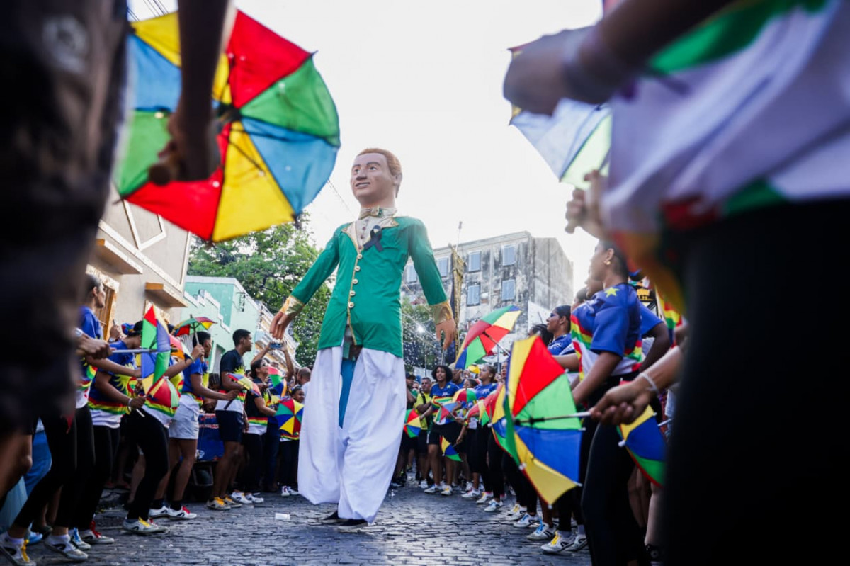 Prévias de carnaval atraem carnavalescos e turistas em Olinda/Foto: Sandy James/DP Foto
