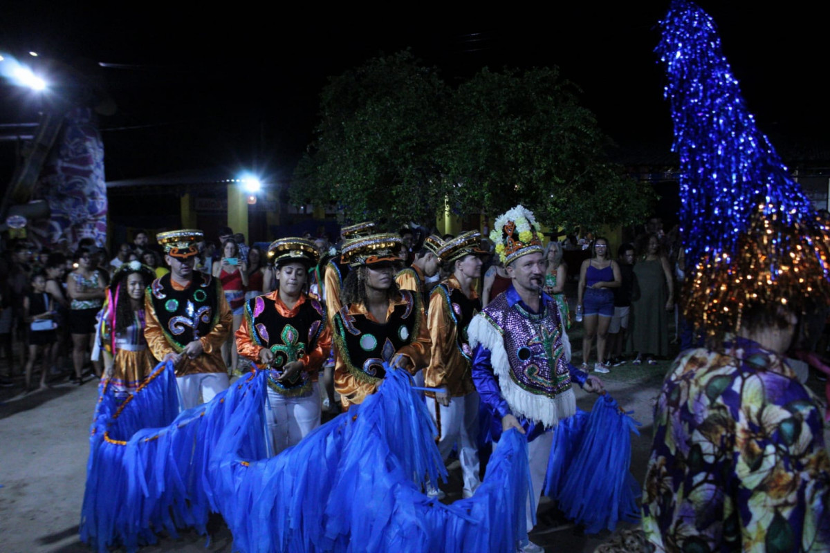 Agremiações de Cavalo Marinho homenageiam os Três Reis Magos na Festa de Reis da Casa da Rabeca./Divulgação
