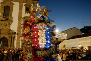 Grupos de pastoril se apresentam durante a Queima da Lapinha